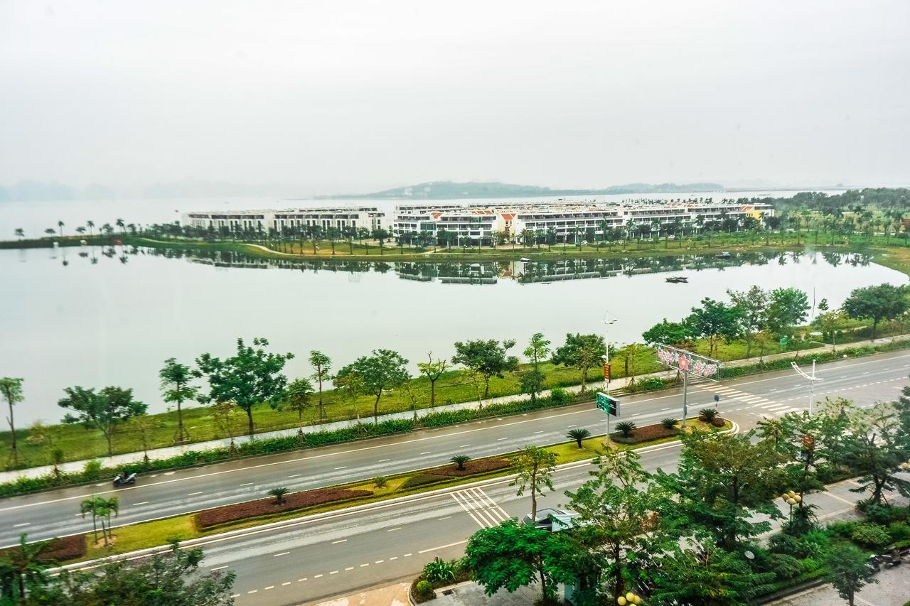 Le Jardin Homestay Ha Long Exteriör bild
