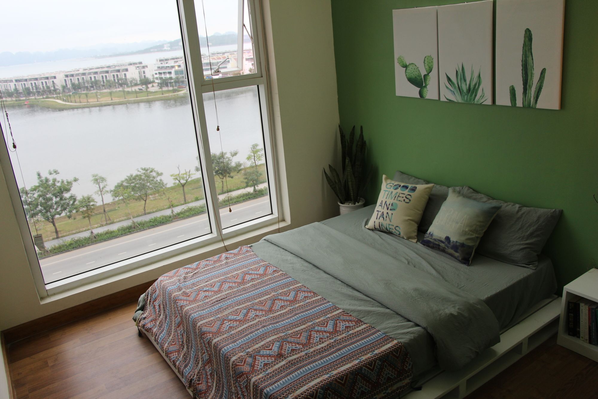 Le Jardin Homestay Ha Long Exteriör bild