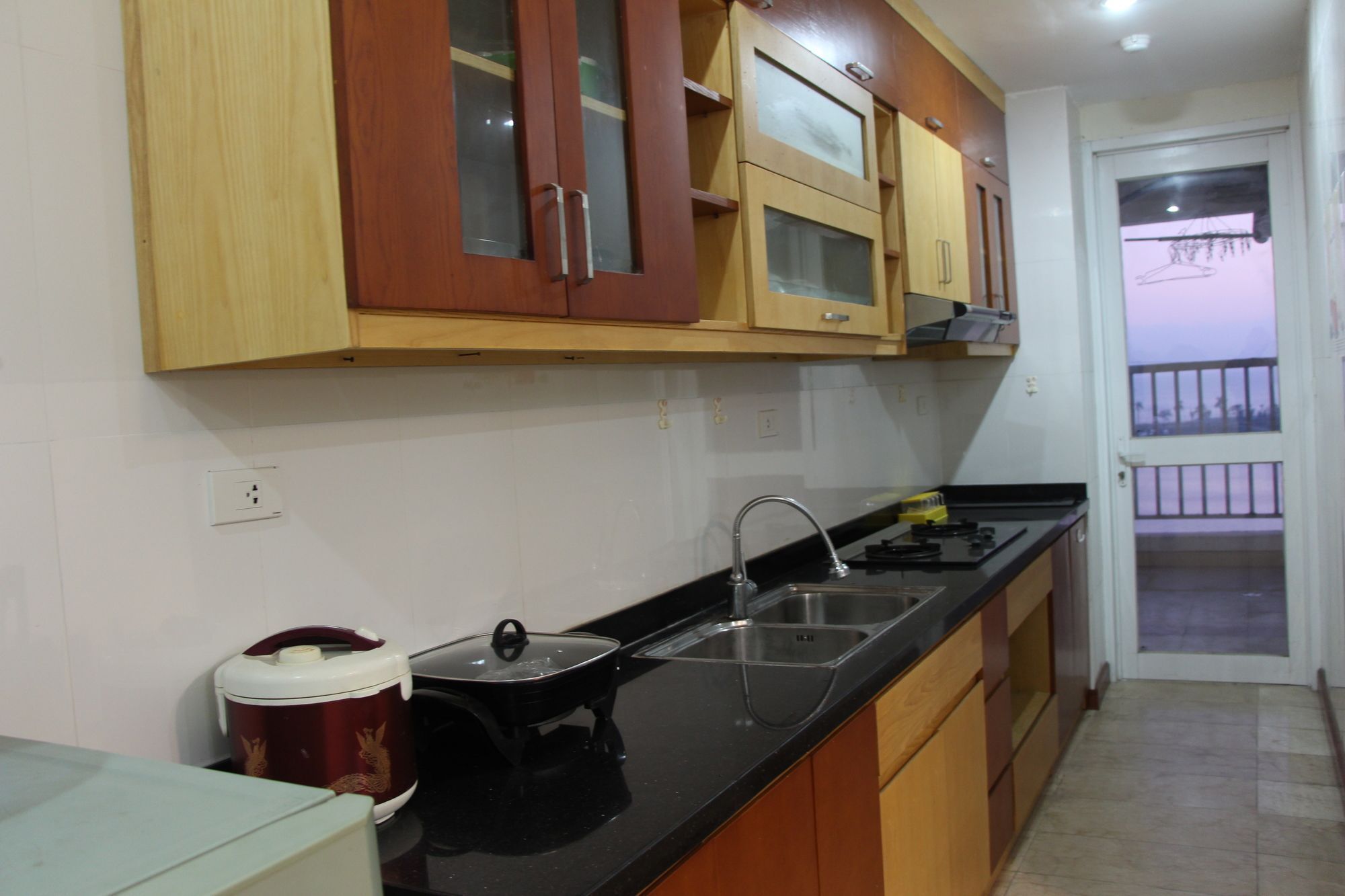 Le Jardin Homestay Ha Long Exteriör bild